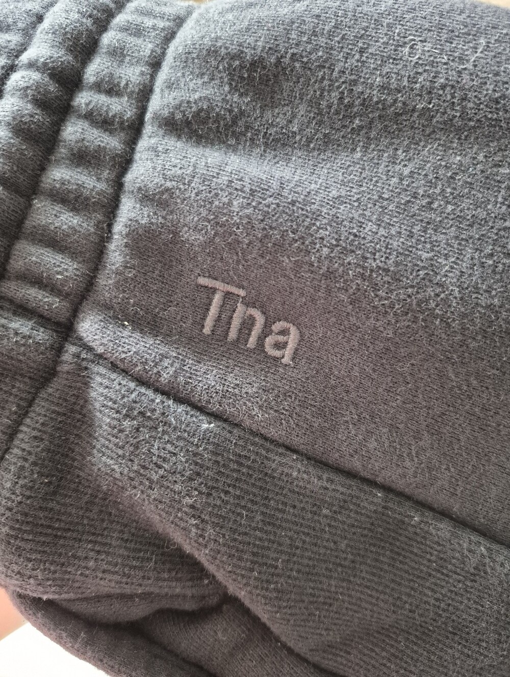TNA Aritzia Women's Athleisure Boyfriend Cozy Fleece Black Sweatpants Size XS - Picture 4 of 6